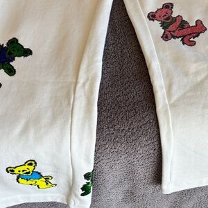 Meghan LA White Sweatpants with Multicolor Dancing Bears